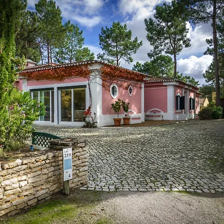 Villa Quinta Do Peru Golf Retreat *